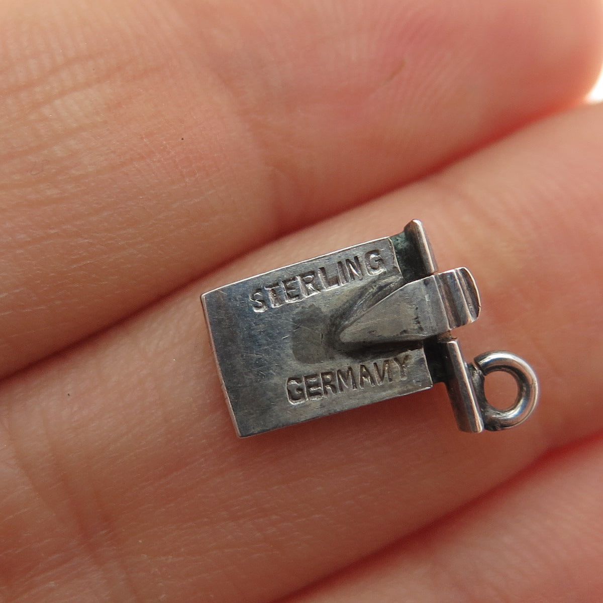 925 Sterling Antique Germany Real Carnelian Marcasite Bracelet Necklace Box Lock