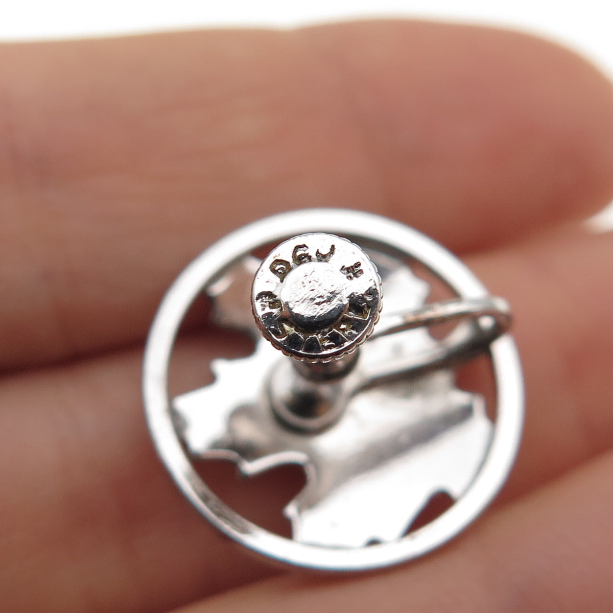 925 Sterling Silver Antique Art Deco Maple Leaf Screw Back Earrings