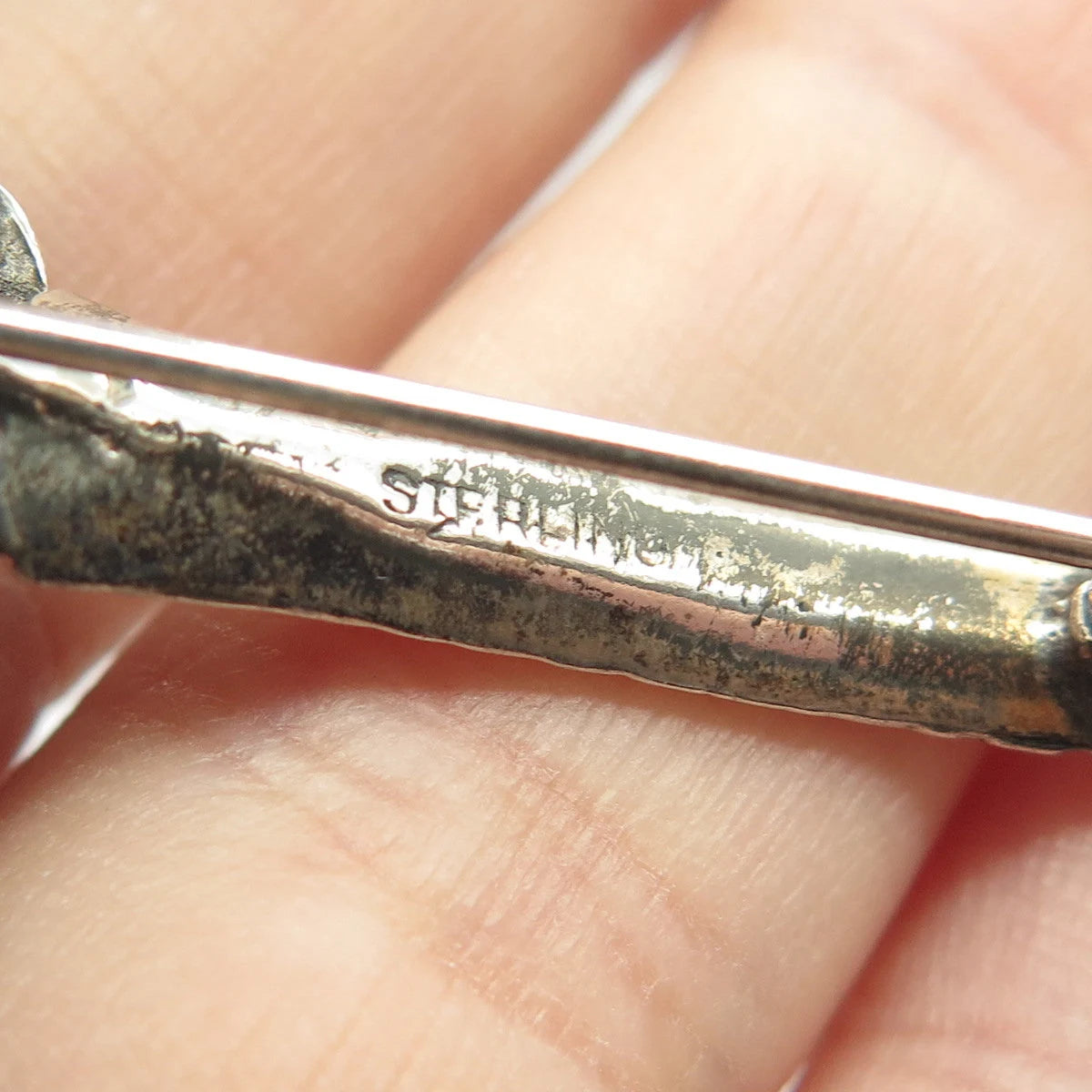 925 Sterling Silver Vintage Real Carnelian Banjo Musical Instrument Pin Brooch