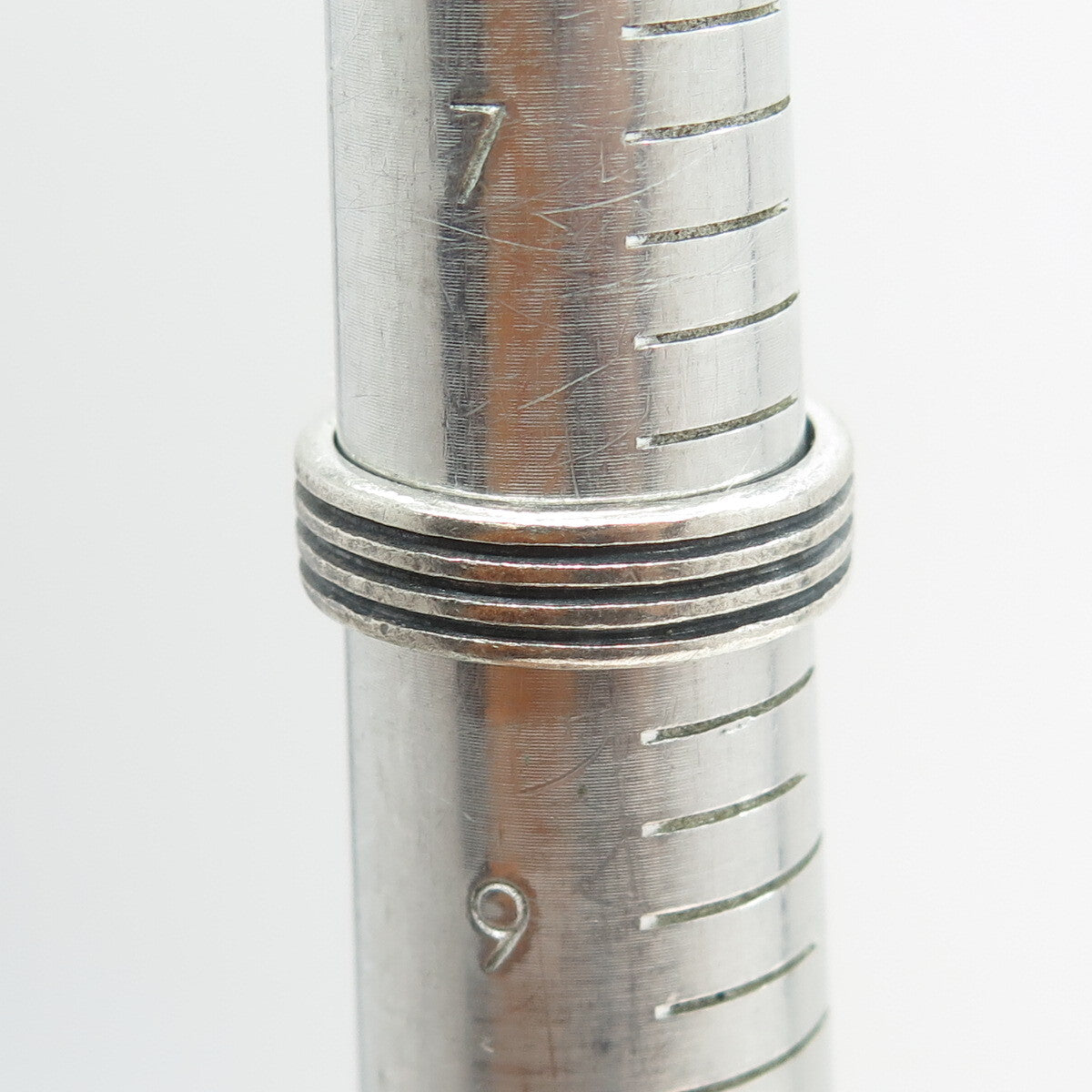 925 Sterling Silver Vintage Mexico Multi-Lined Oxidized Band Ring Size 8.25