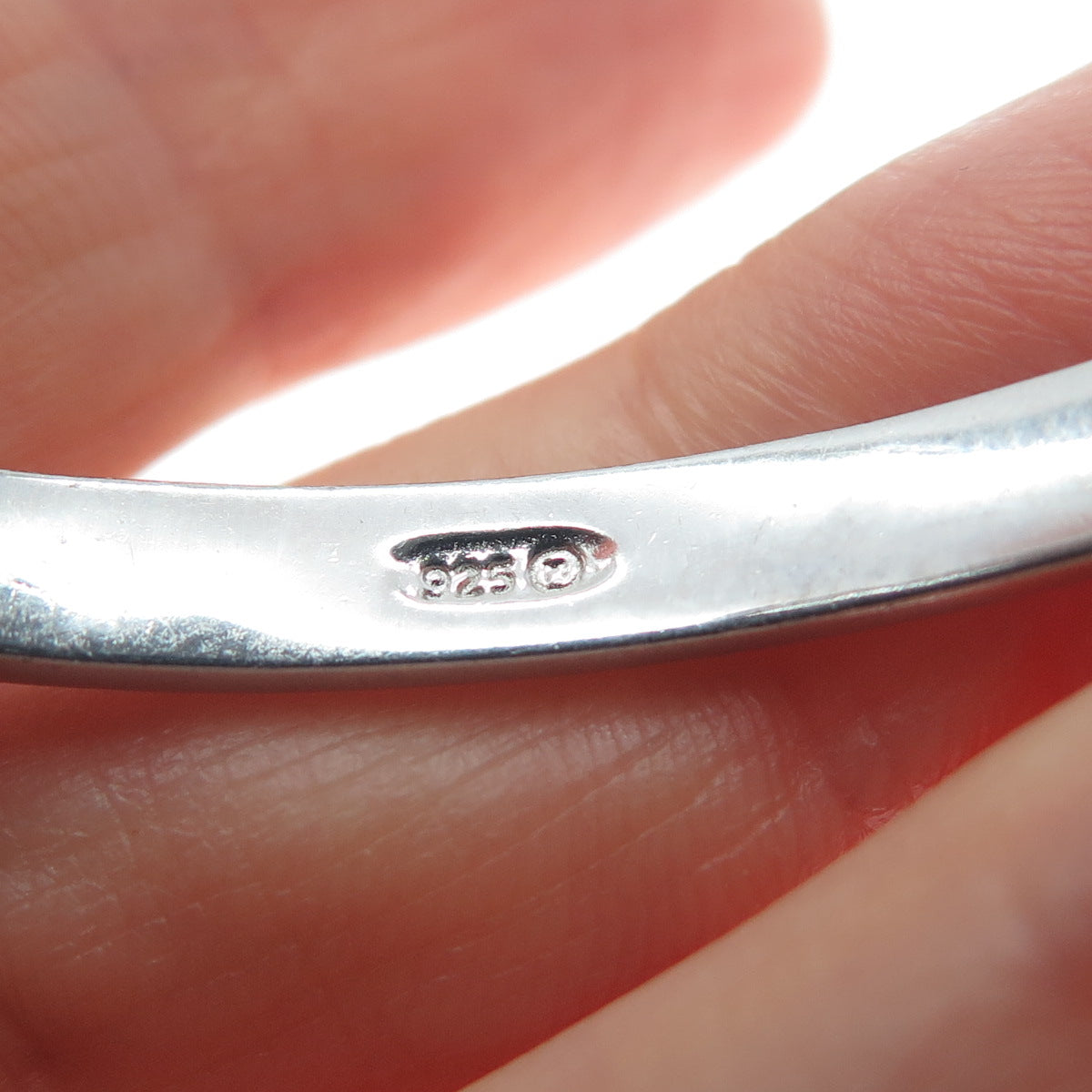 925 Sterling Silver Real Round-Cut Diamond Heart Bangle Bracelet 7"