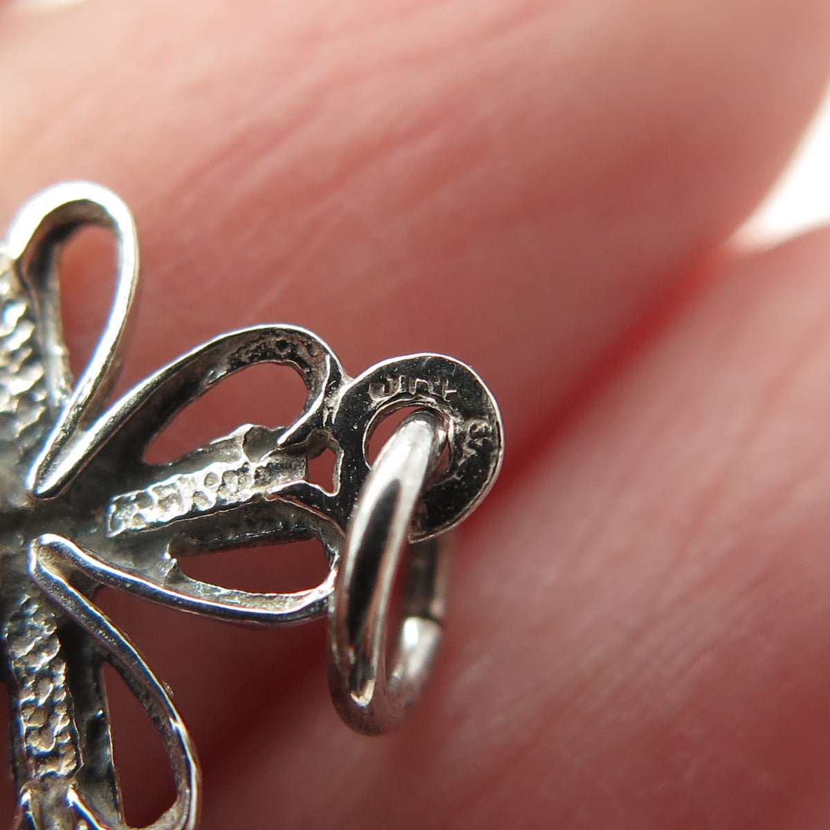 925 Sterling Silver Vintage Diamond-Cut Cross Oxidized Minimalist Charm Pendant