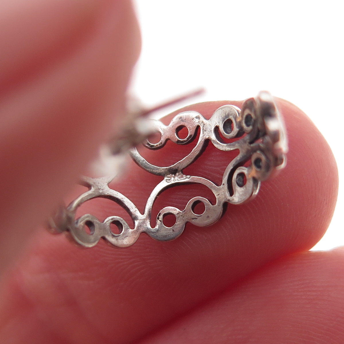 925 Sterling Silver Vintage Heart Filigree Oxidized Hoop Earrings