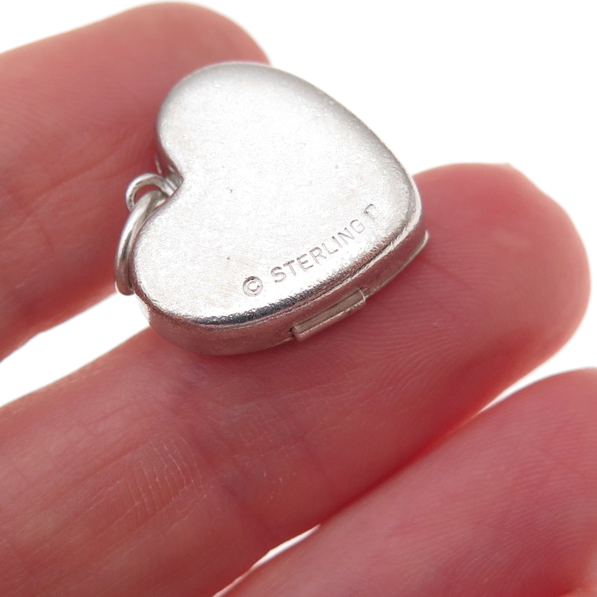 Wells 925 Sterling Silver Vintage Sweet Heart Locket Charm Pendant