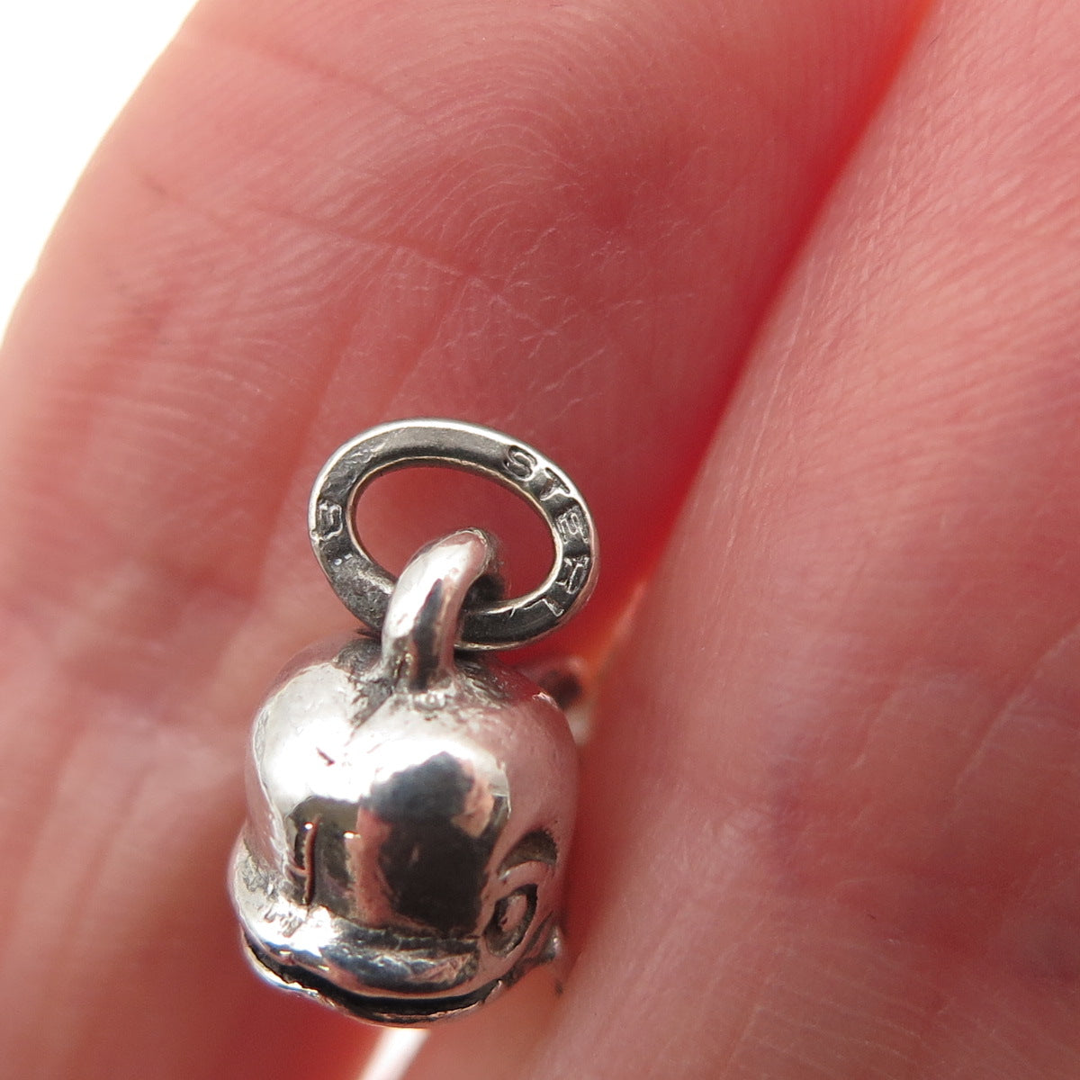 BEAU 925 Sterling Silver Vintage Friendly Dolphin 3D Mini Charm Pendant