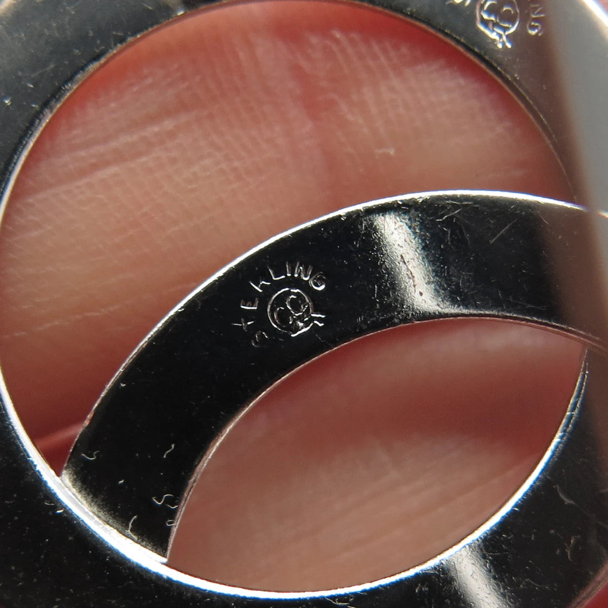925 Sterling Silver Antique Etched Couple of Circle Pin Brooch