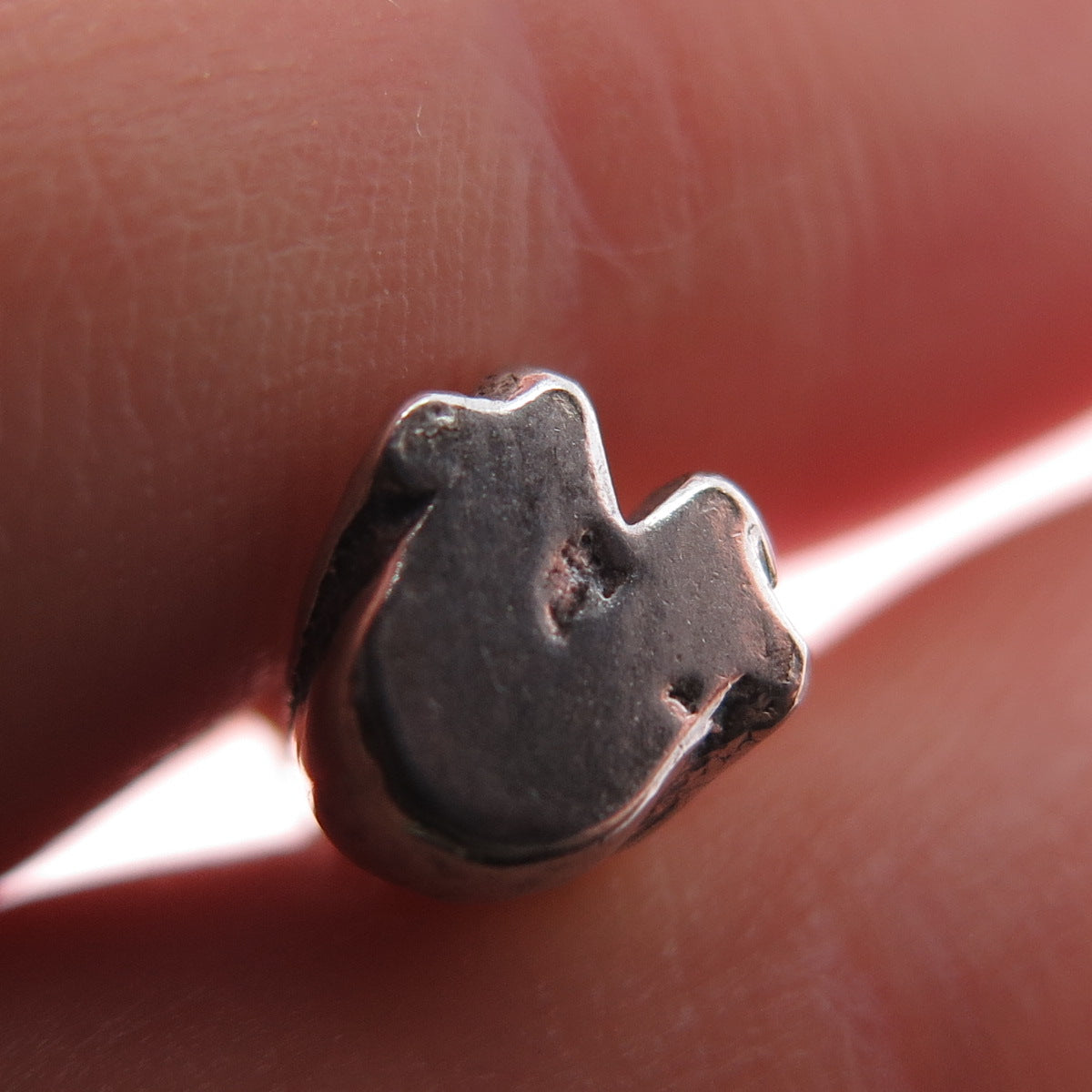 835 Silver Vintage Bear Oxidized Minimalist 3D Charm Pendant