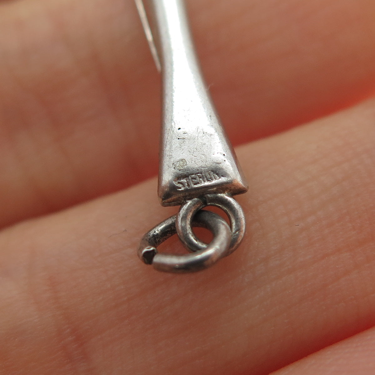 925 Sterling Silver Antique Art Deco Real MOP Banjo Music Instrument Pendant
