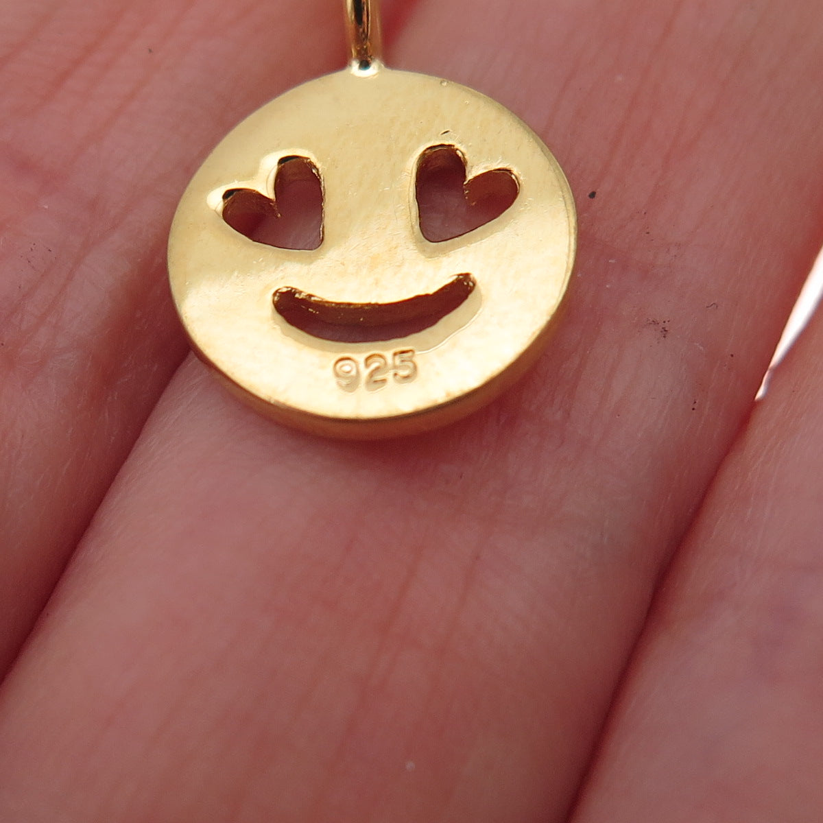 925 Sterling Silver Gold Plated In Love Face Emoji Charm Pendant