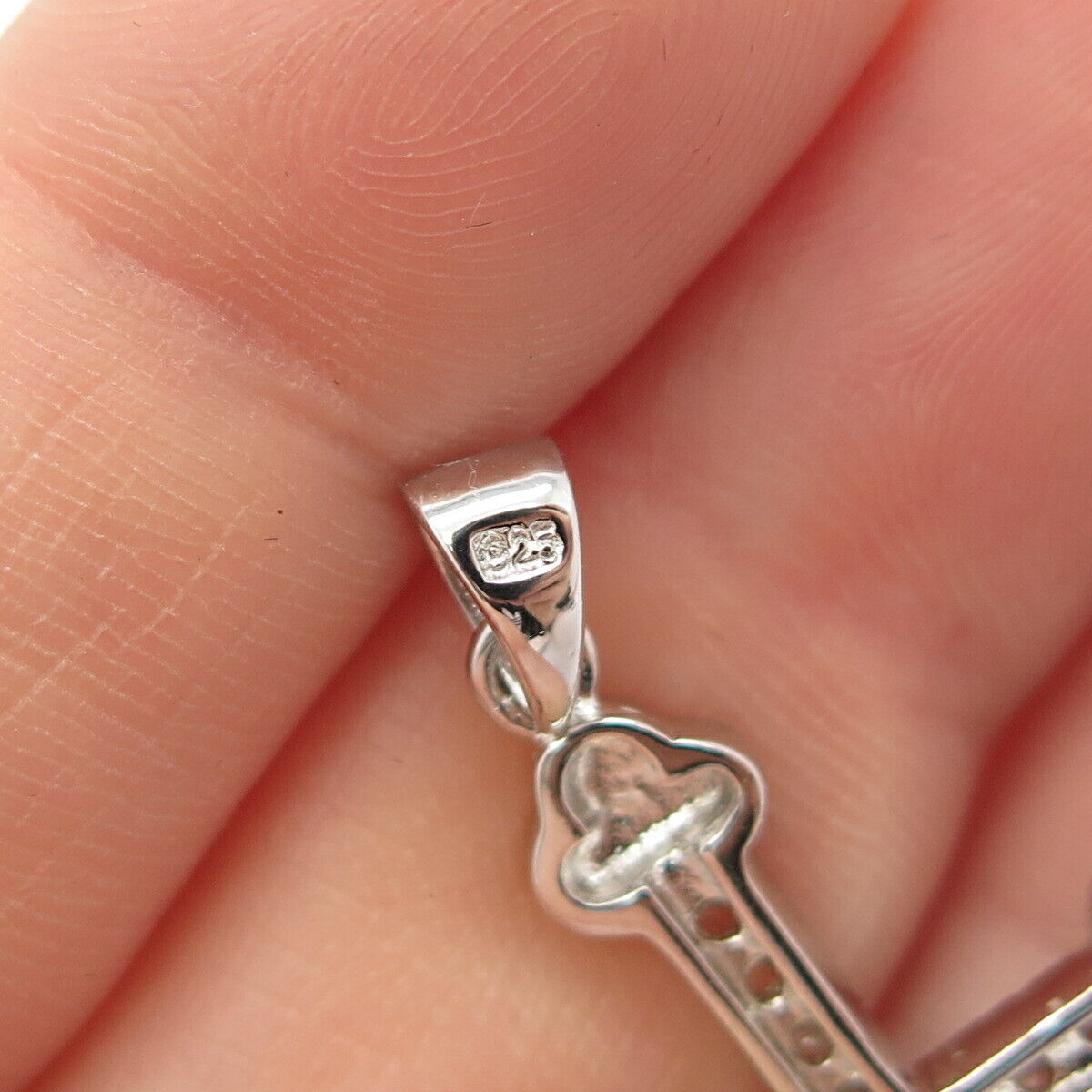 925 Sterling Silver C Z Cross Religious Pendant