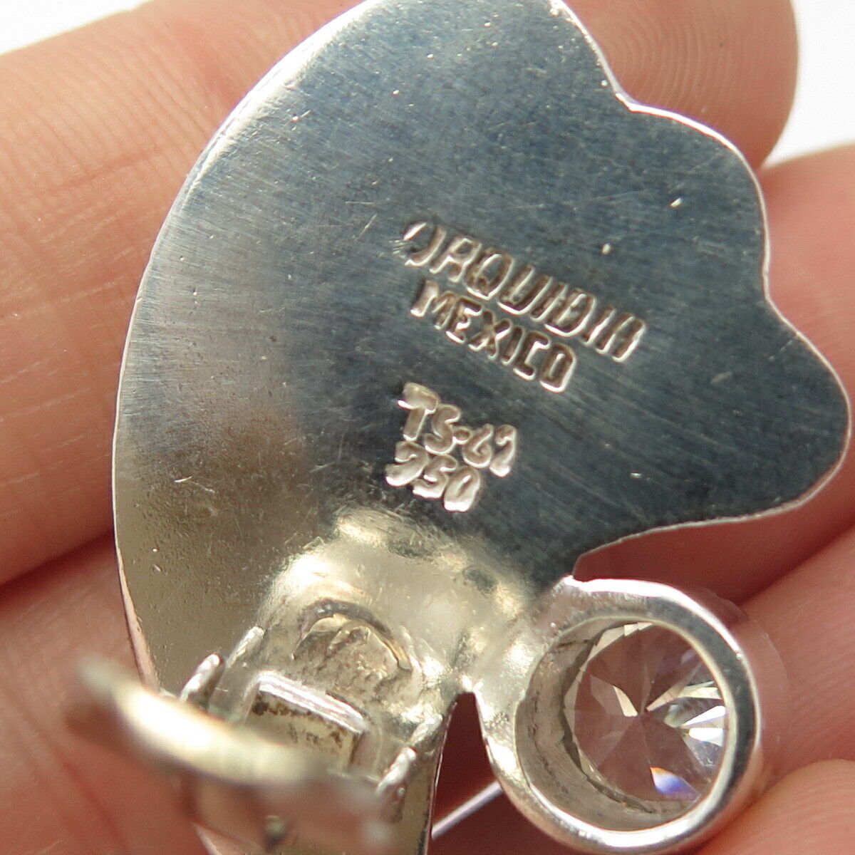 950 Silver 2-Tone Vintage Mexico C Z Ribbed Clip On Earrings