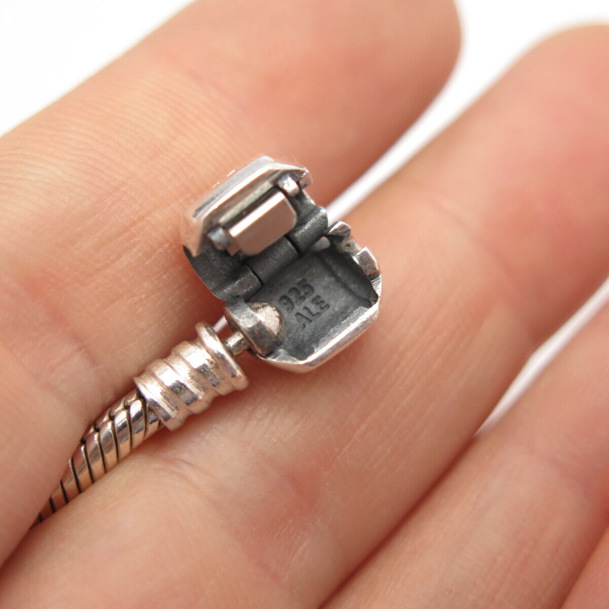 925 Sterling Silver Vintage Pandora Herringbone Station Link Bracelet 7 1/2"