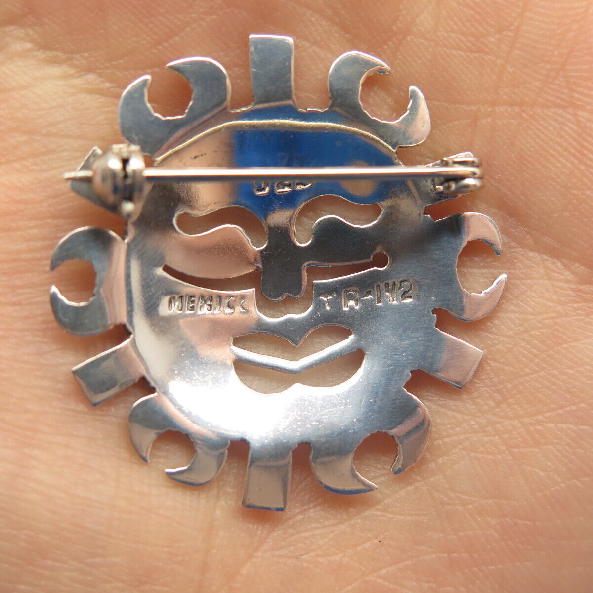 925 Sterling Silver Vintage Mexico Sun Face Tribal Pin Brooch
