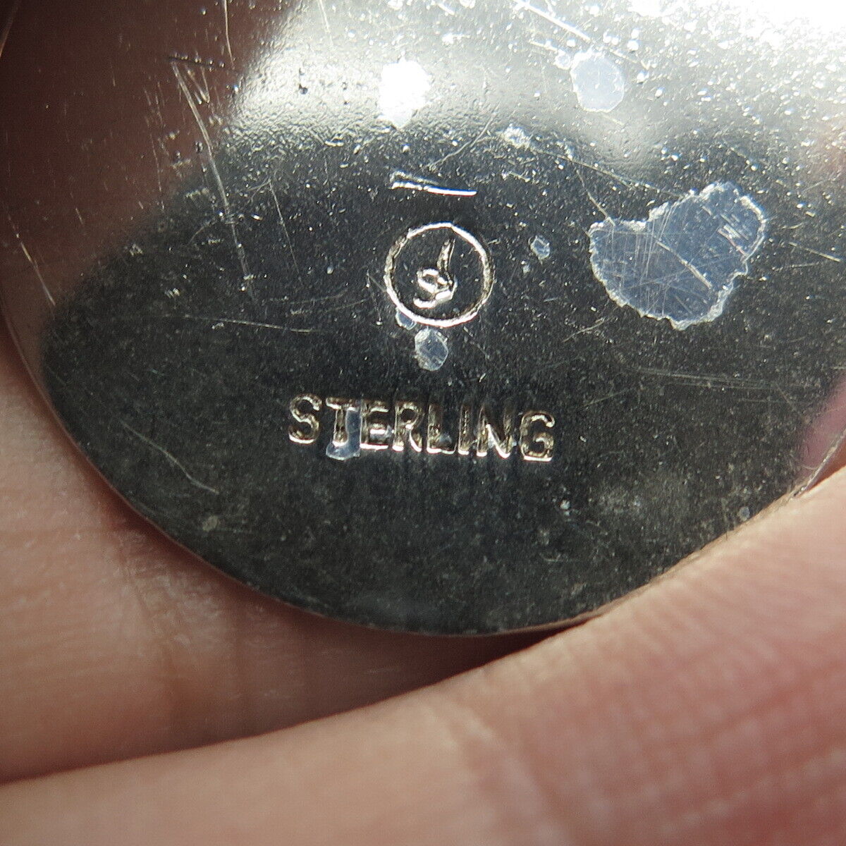 925 Sterling Silver Vintage "A Date To Remember" Heart Round Pendant
