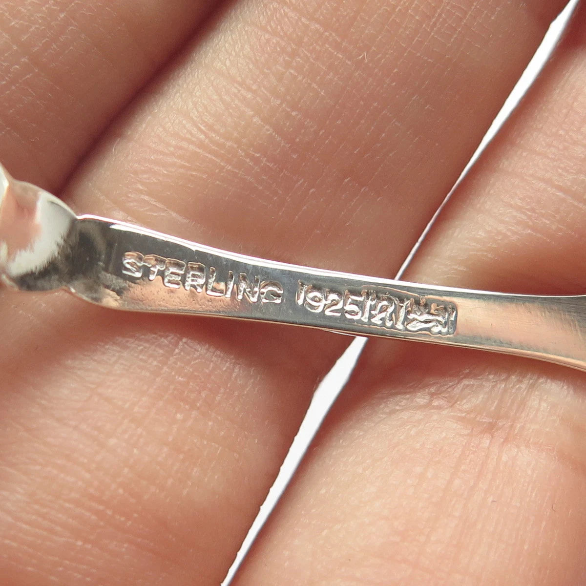 925 Sterling Silver Antique Canada Port Arthur Floral Tea Spoon