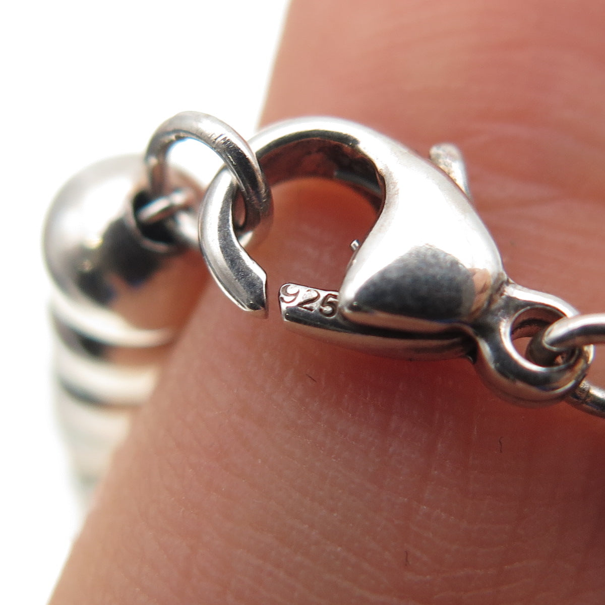 TIFFANY & CO. 925 Sterling Silver Vintage Graduated HardWear Beaded Necklace 16"