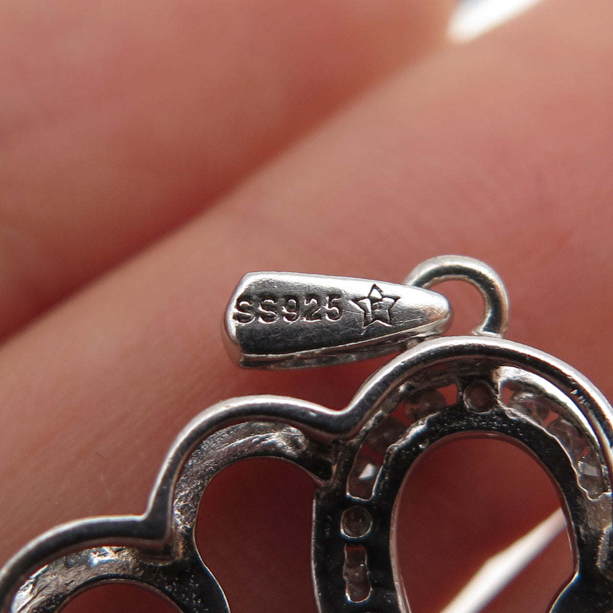 925 Sterling Silver Real Round-Cut Diamond Couple Heart Mini Charm Pendant