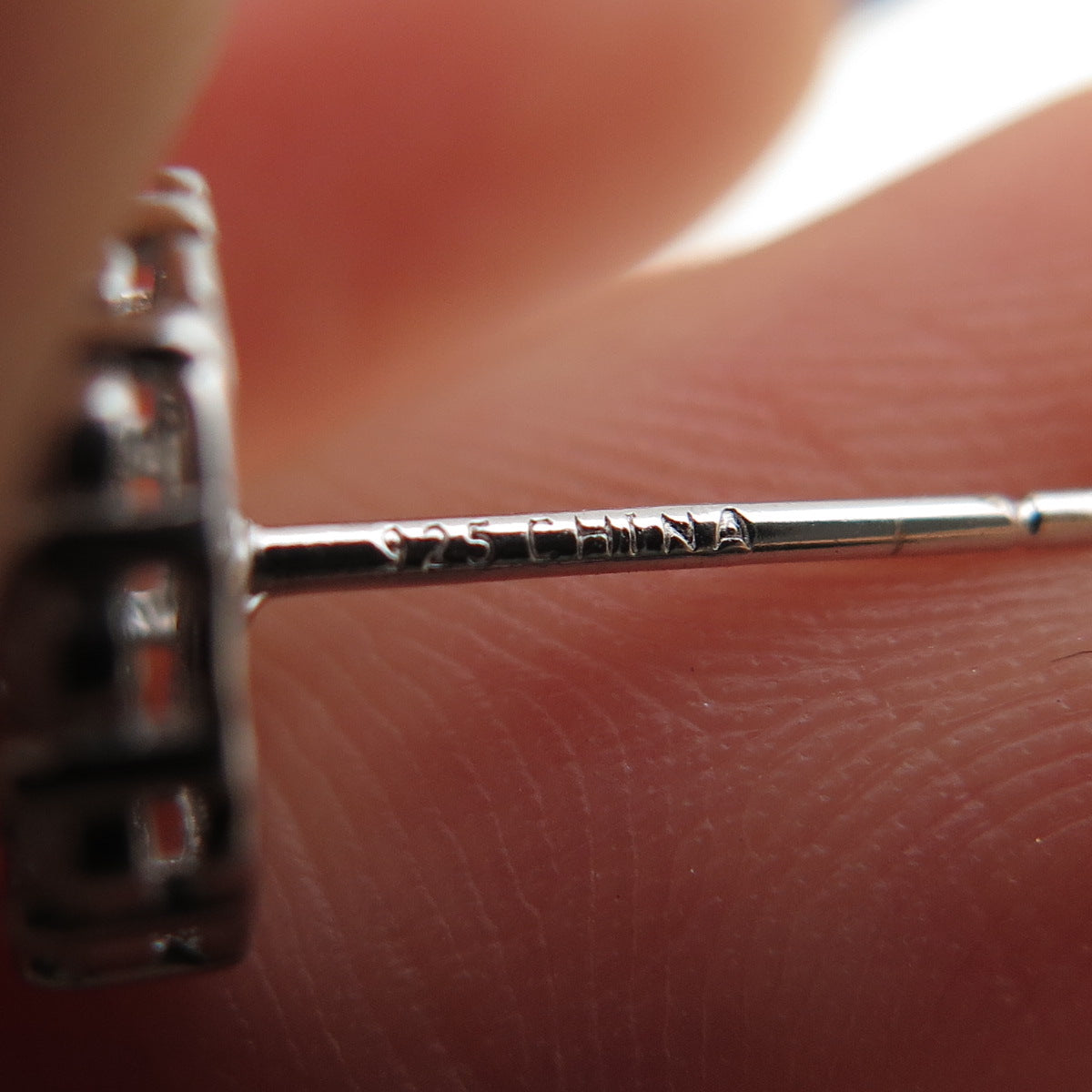 925 Sterling Silver Round-Cut C Z Stud Earrings