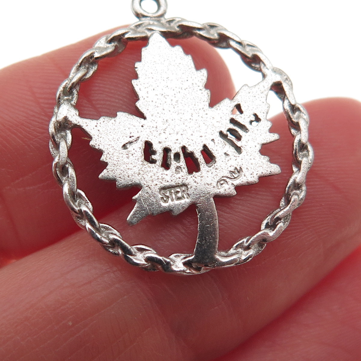 925 Sterling Silver Vintage Montreal Maple Leaf Charm Pendant