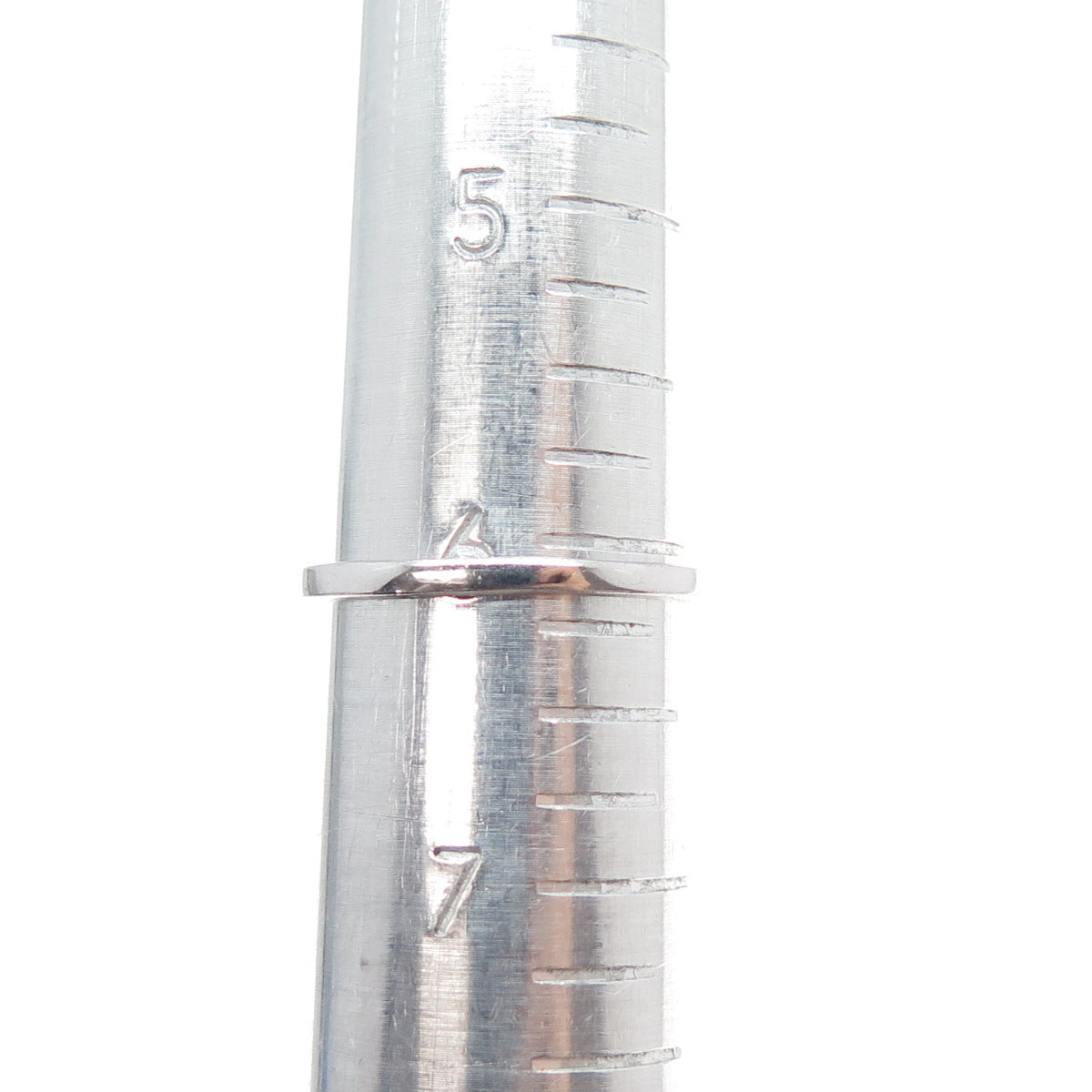 925 Sterling Silver Round-Cut C Z Modernist Ring Size 6.25