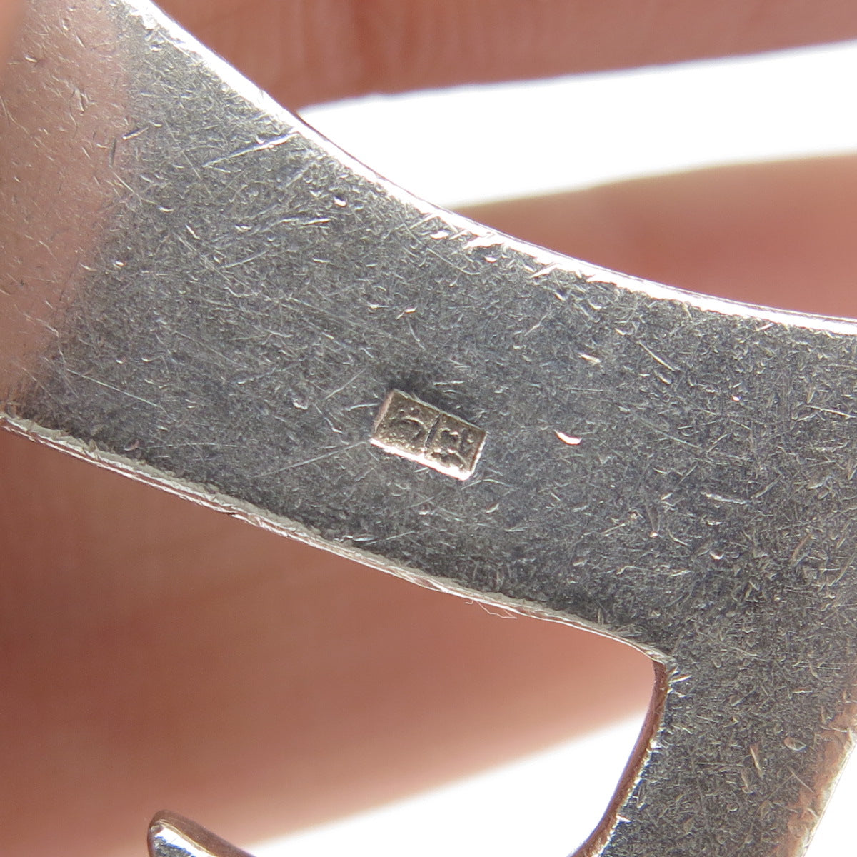 800 Silver Vintage Egypt Letter "L" Initial Pendant