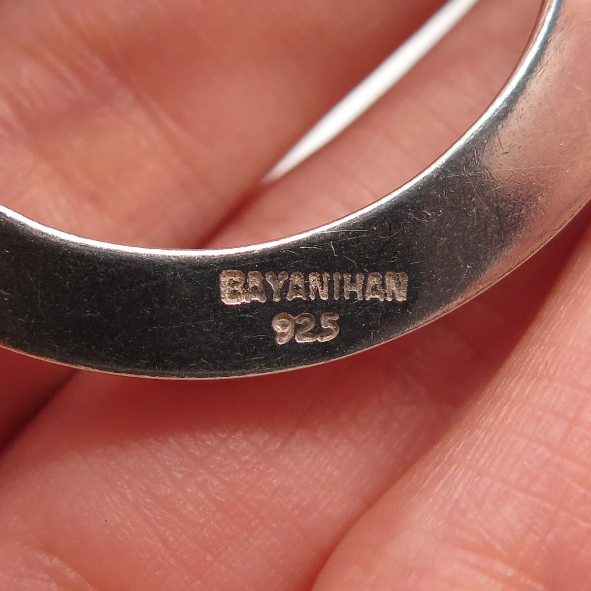 925 Sterling Silver Vintage Bayanihan Ribbed Pin Brooch