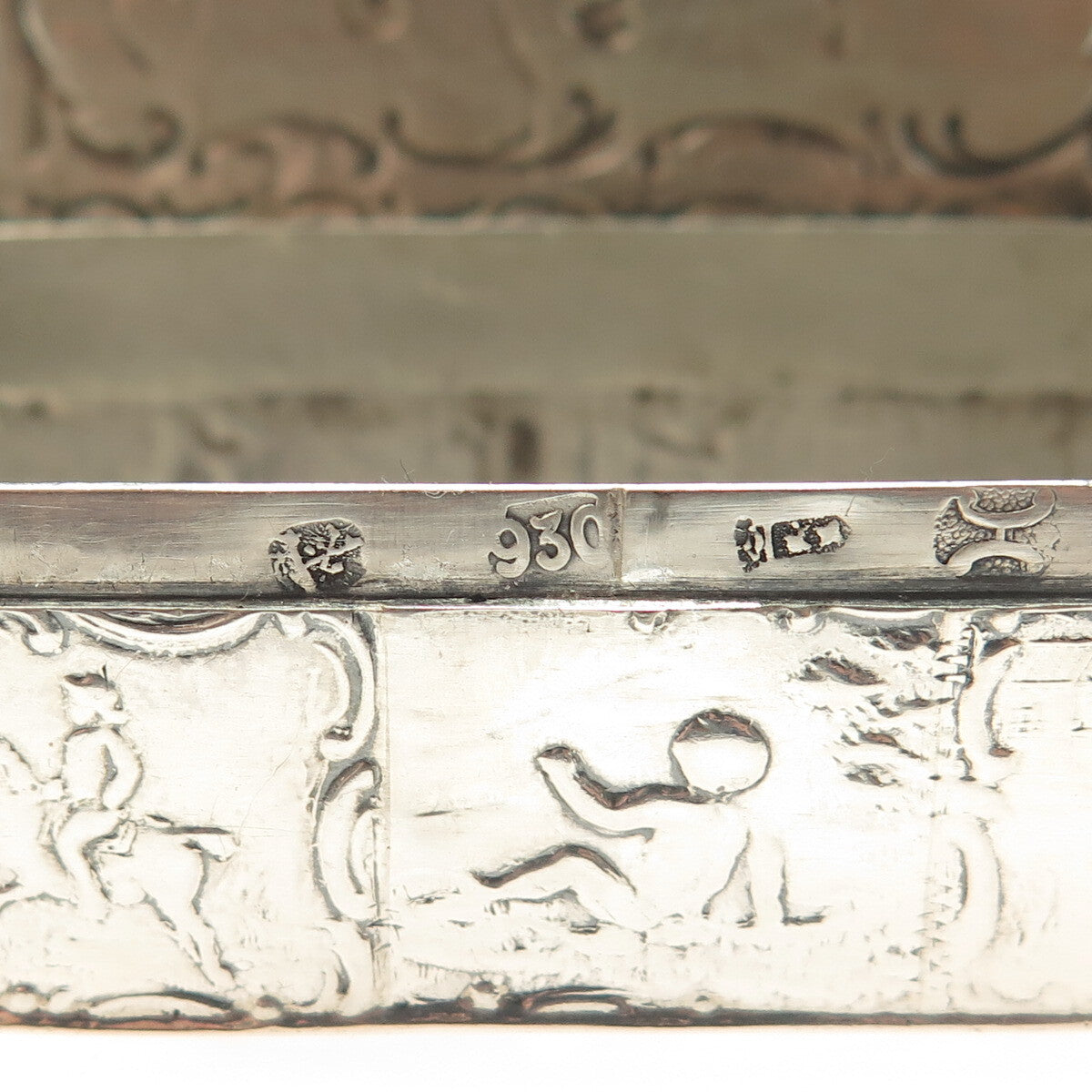 930 Silver Antique Art Deco Netherlands Genre Scene Collectable Tobacco Box