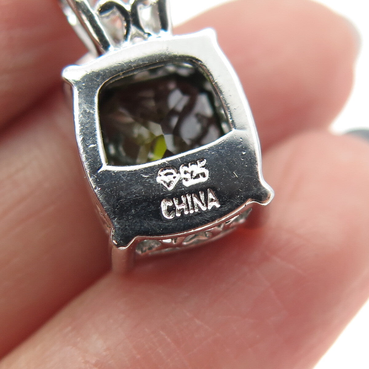 925 Sterling Silver Cushion-Cut Dark Green C Z Pendant