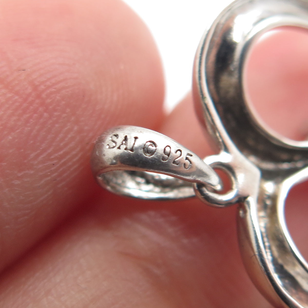 SAI 925 Sterling Silver Round-Cut C Z Heart Minimalist Charm Pendant