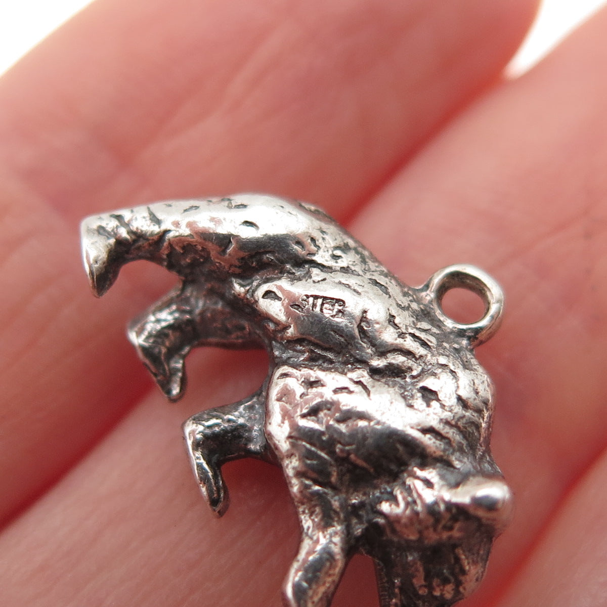 925 Sterling Silver Vintage Bear Oxidized 3D Mini Charm Pendant