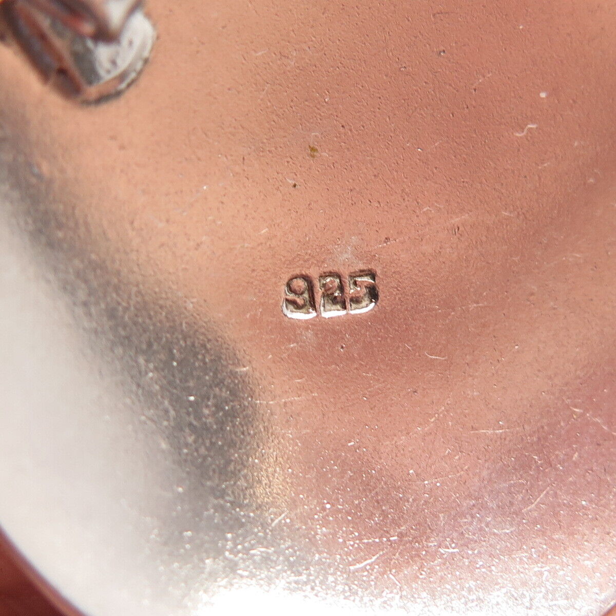 925 Sterling Silver 2-Tone Vintage Starfish Round Pendant