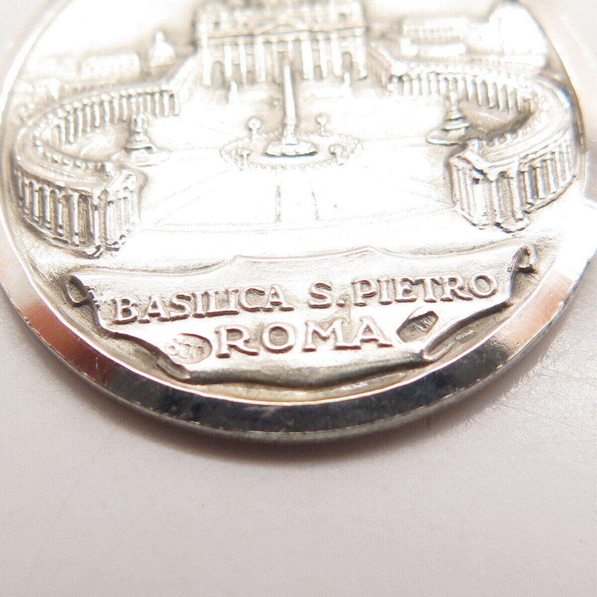 800 Silver Vintage Roma Pope Paulus VI Pontifex Max. Medal Pendant