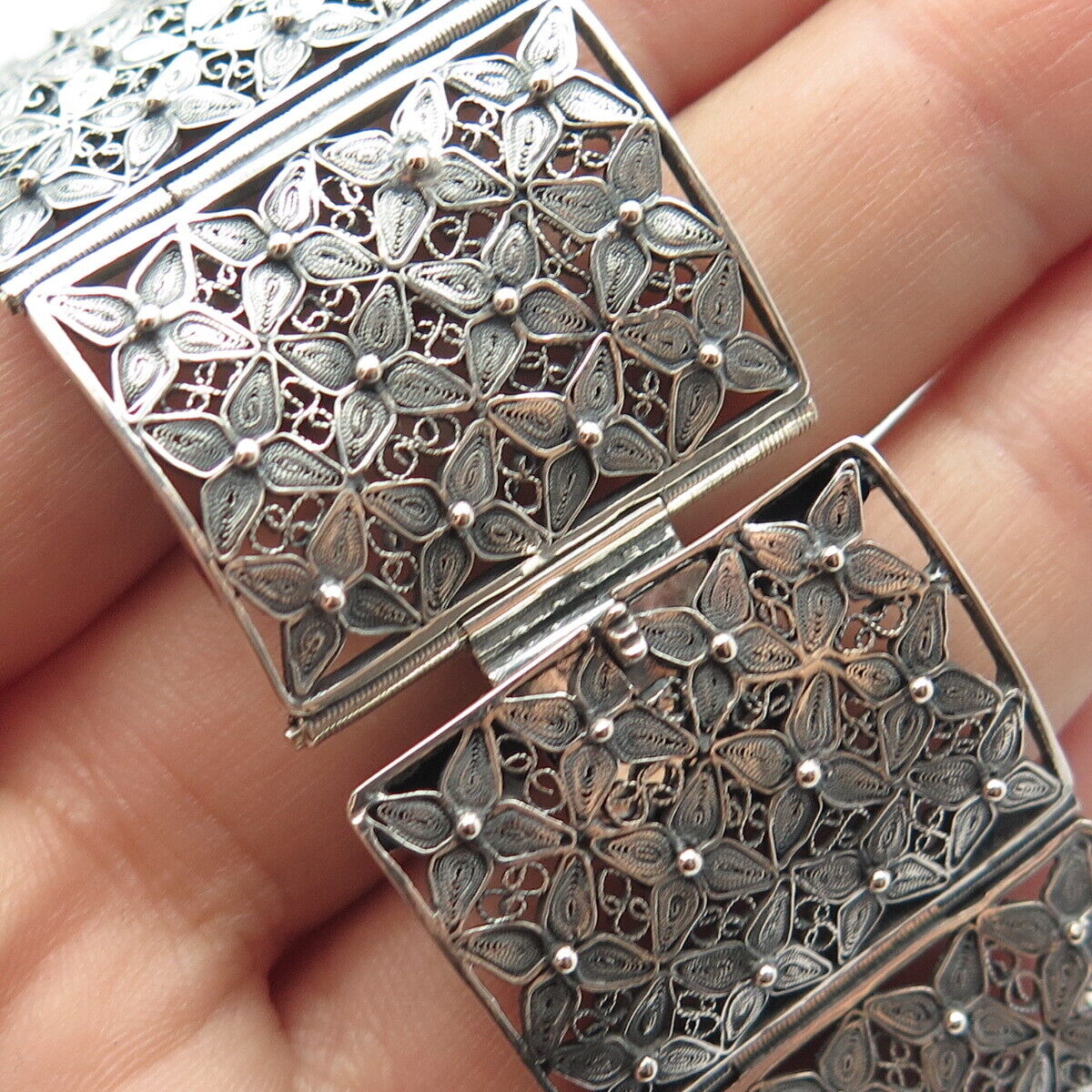800 Silver Vintage Filigree Floral Panel Link Bracelet 6"