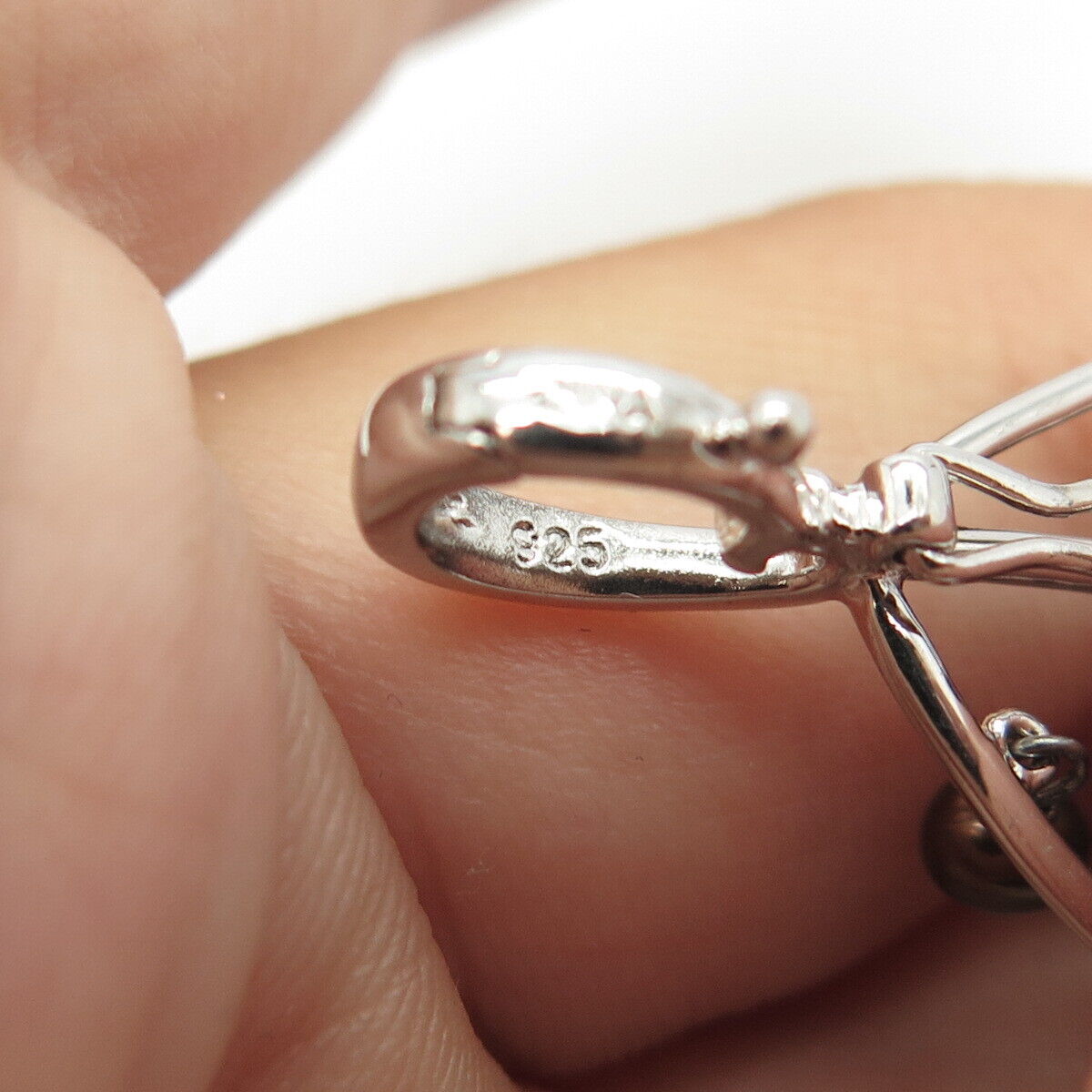 925 Sterling Silver Real Pearl Leaf Floral Pendant