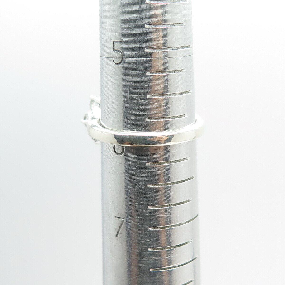 925 Sterling Silver Real Oval-Cut Iolite & Round-Cut White Topaz Ring Size 6