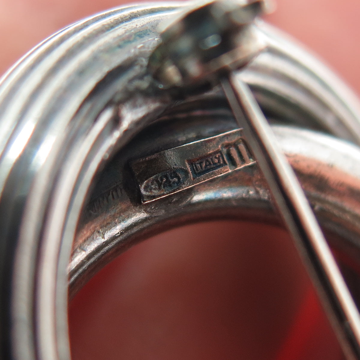 925 Sterling Silver Vintage Italy Interlocked Circle Oxidized Pin Brooch