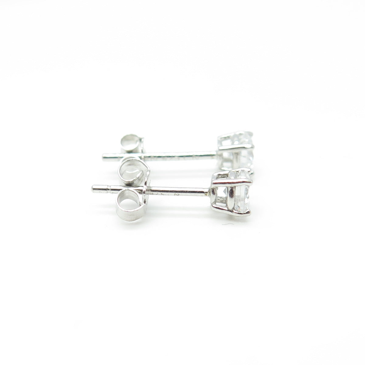 HAN 925 Sterling Silver Round-Cut Shaped C Z Stud Earrings