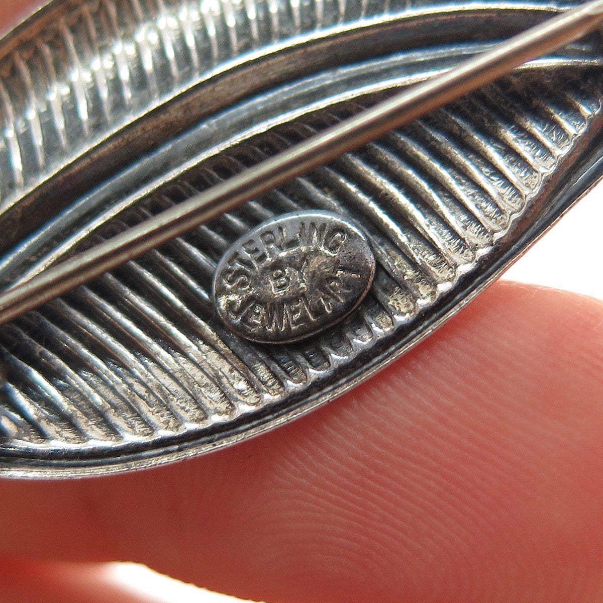 JEWELART 925 Sterling Silver Vintage Modernist Floral Leaf Oxidized Pin Brooch