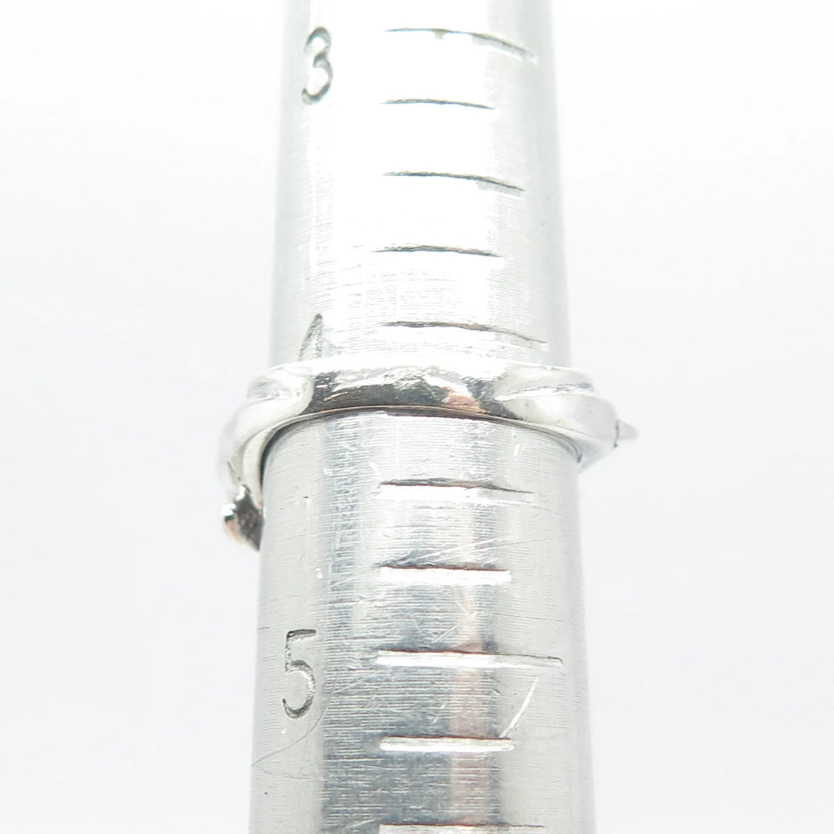 925 Sterling Silver Vintage Friendly Dolphin Ring Size 4.25