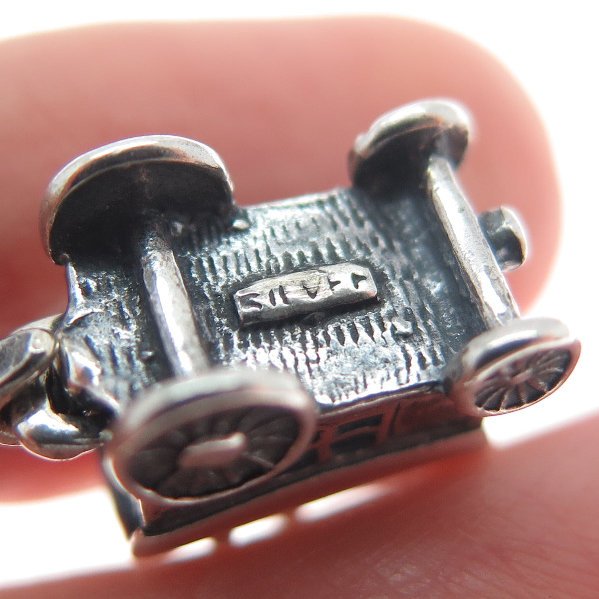 925 Sterling Silver Vintage Travel Wagon Oxidized Minimalist 3D Charm Pendant