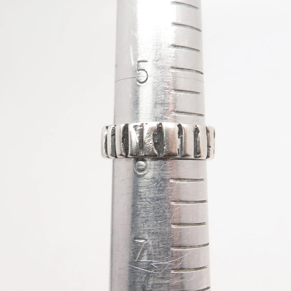 925 Sterling Silver Vintage Tribal Band Ring Size 6