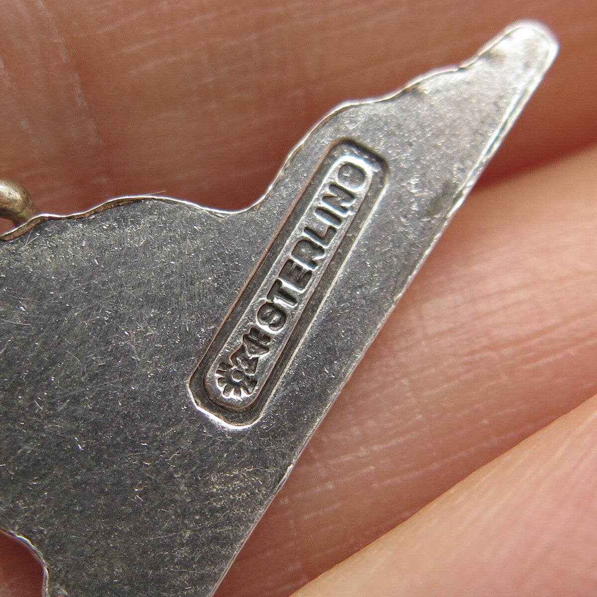 MAISELS INDIAN TRADING 925 Sterling Silver Vintage Virginia State Map Pendant