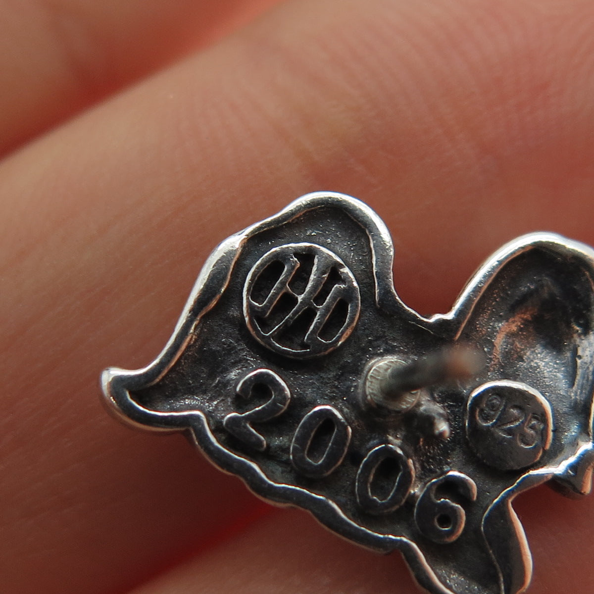 JOHN HARDY 925 Sterling Silver 2006 Year of the Dog Lapel / Tie Pin