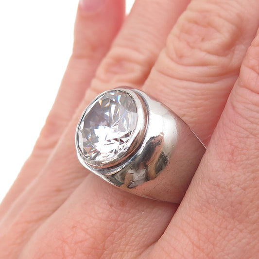 925 Sterling Silver Vintage Italy C Z Modernist Oxidized Ring Size 7.25
