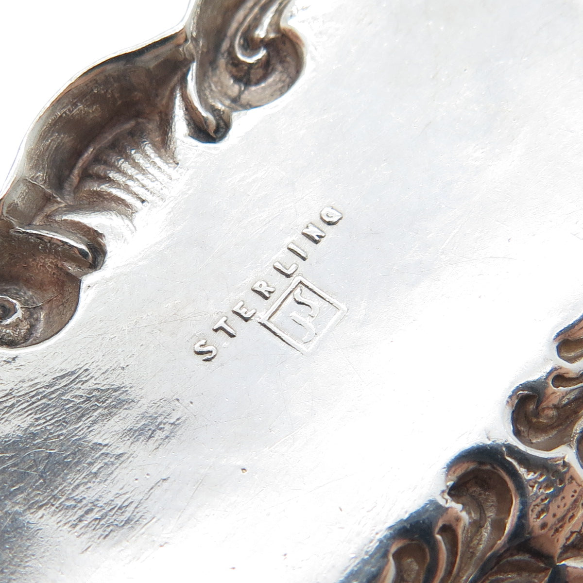 INTERNATIONAL SILVER 925 Sterling Antique Art Deco Sherry Repousse Bottle Tag