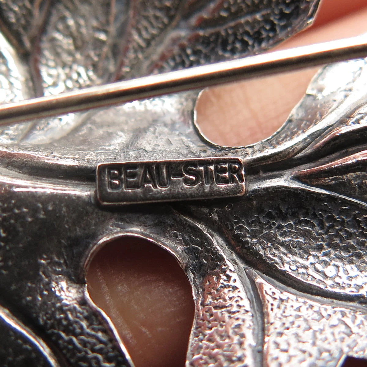 925 Sterling Silver Vintage Beau Leaf Pin Brooch