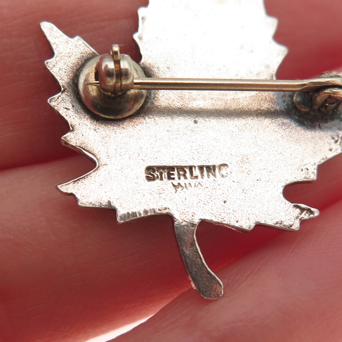 925 Sterling Silver Antique Art Deco Enamel Niagara Falls Maple Leaf Pin Brooch