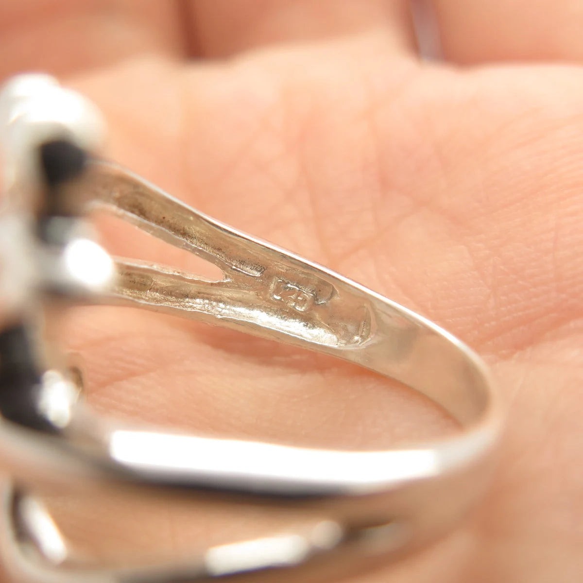 925 Sterling Silver Vintage Abstract Modernist Ring Size 8 1/4
