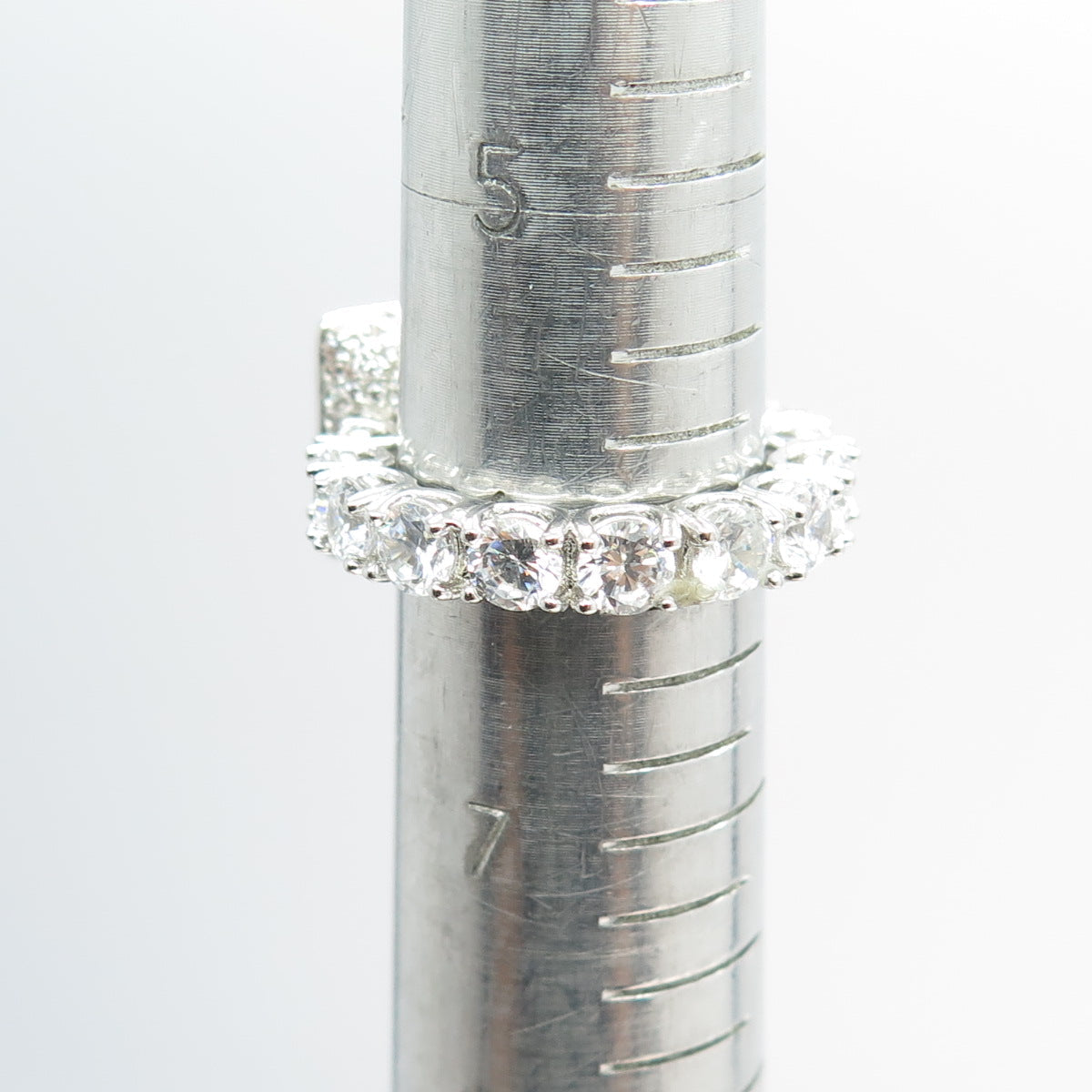 925 Sterling Silver Princess & Round-Cut Shaped C Z Ring Size 6.25