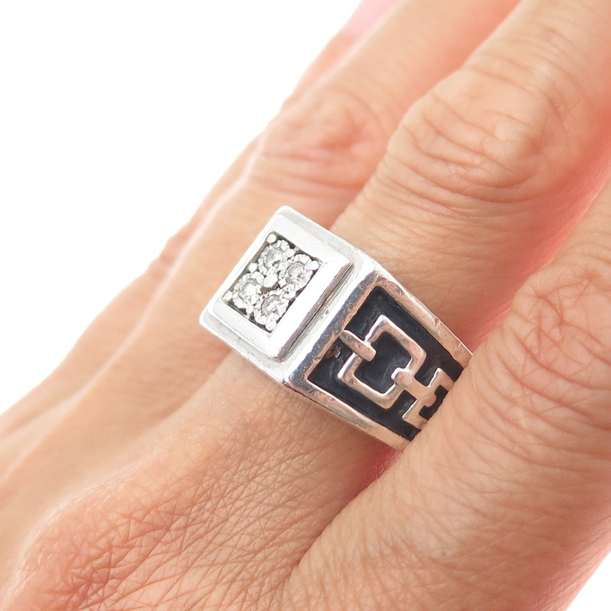 925 Sterling Silver Vintage Real Round-Cut Diamond Oxidized Ring Size 7